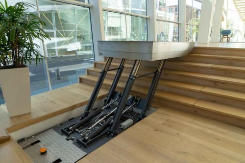 Hydro Plateaulift van LiftForce