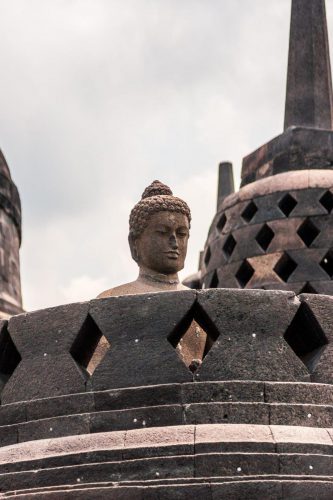 Stupa buddha