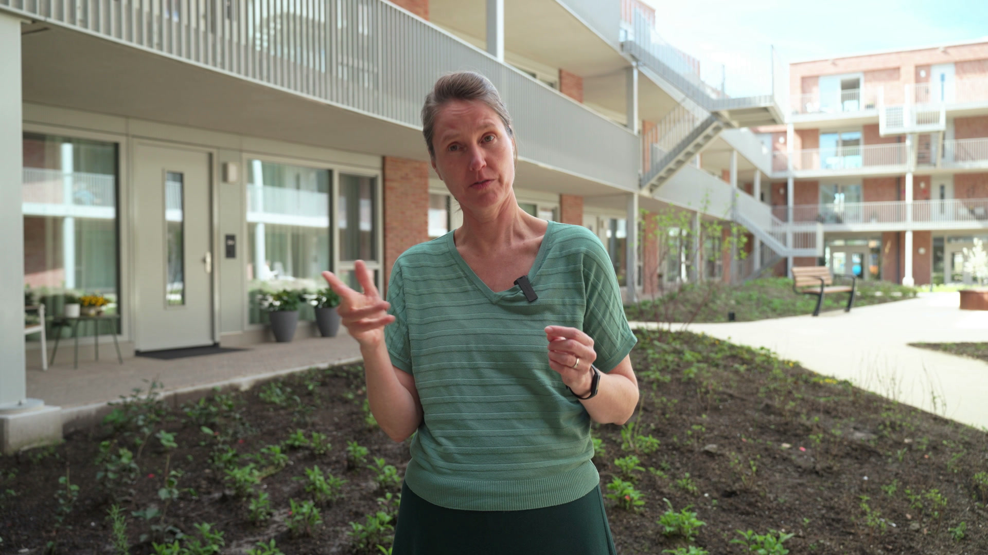 Architect Ianthe Mantingh vertelt over het ontwerp in de binnentuin